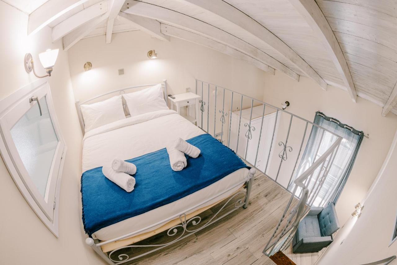 אתונה Neapolis 1897 Boutique Luxury Rooms מראה חיצוני תמונה
