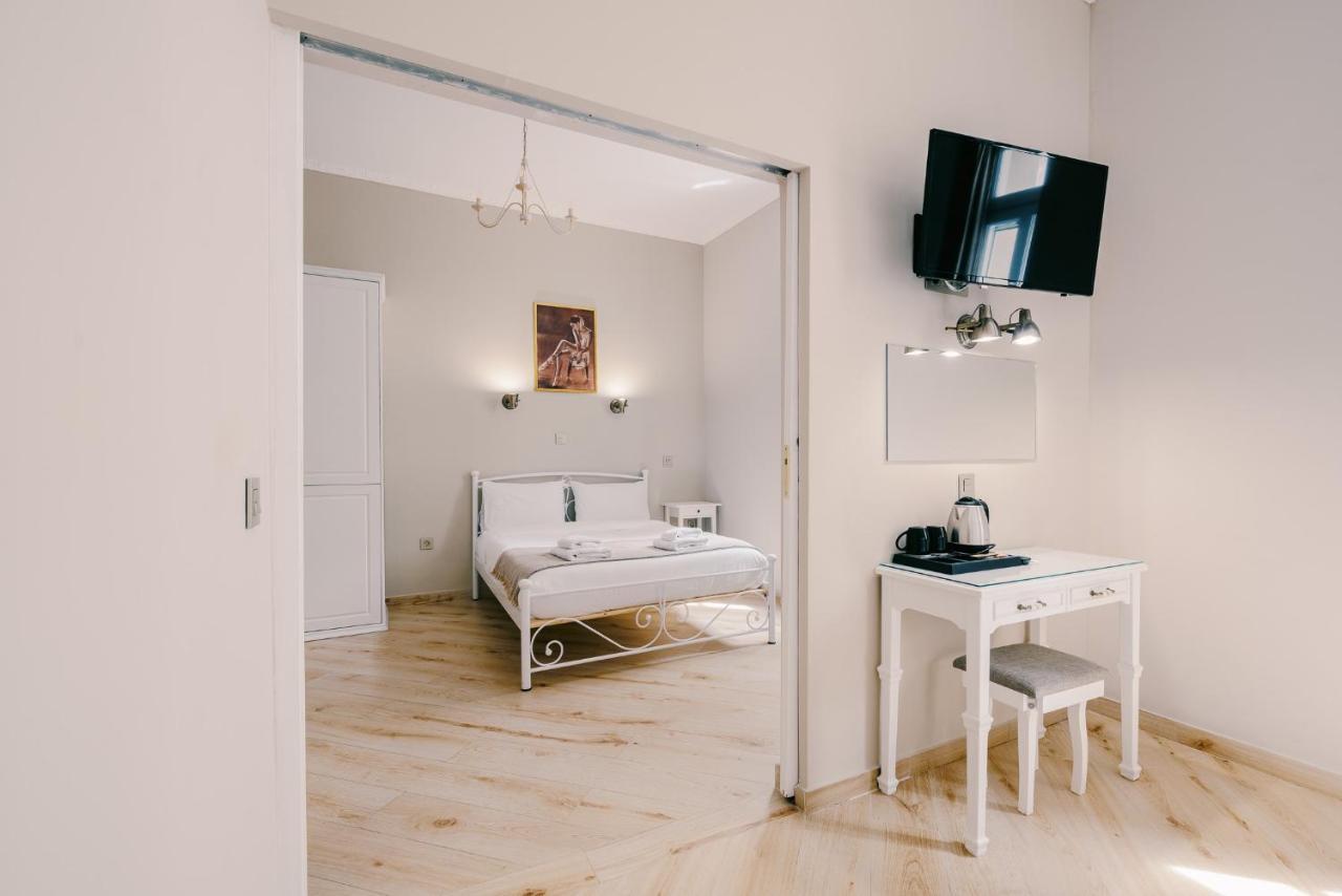 אתונה Neapolis 1897 Boutique Luxury Rooms מראה חיצוני תמונה